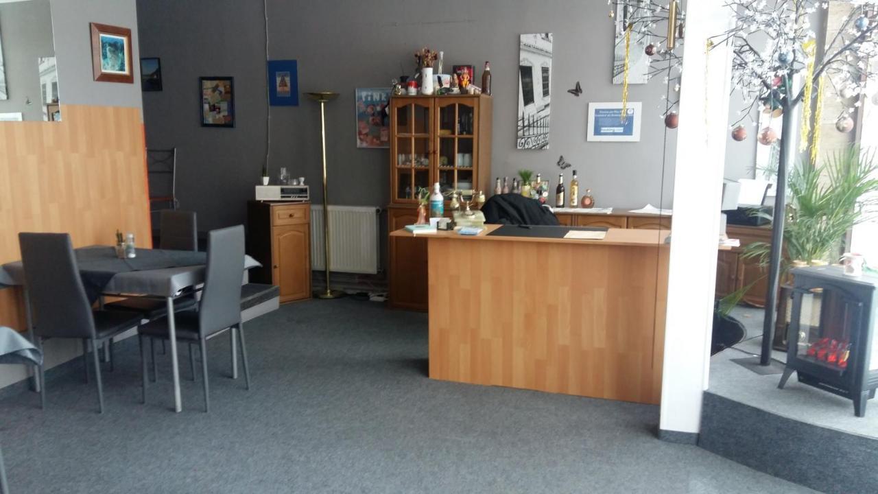 Pension Am Piko-Platz 松讷贝格 外观 照片